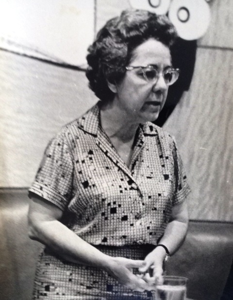 Foto de La doctora Vicentina Antuña inaugura el Primer Fórum de Bibliotecarios, BNJM, 6 de junio de 1964. 